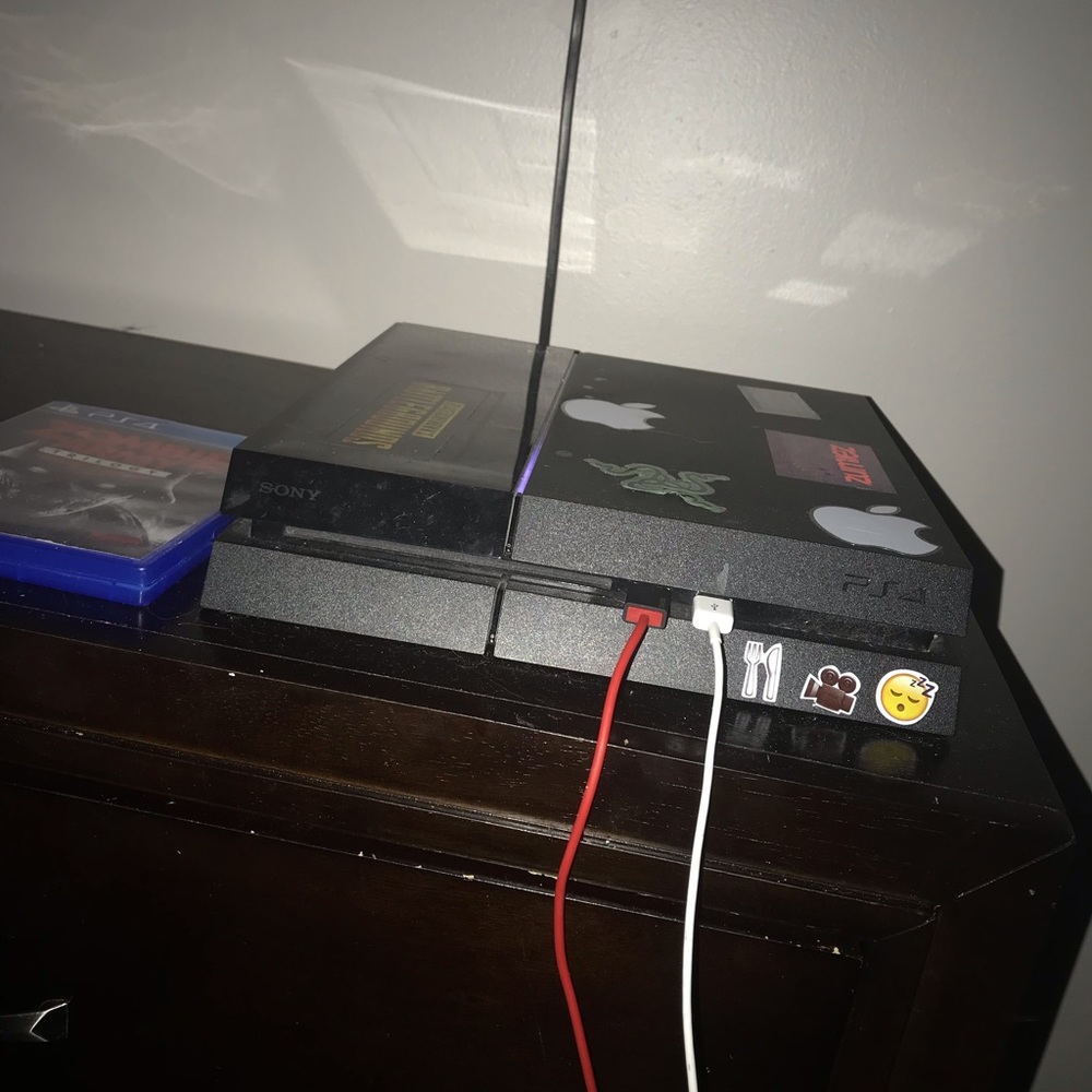 1 TB PLAYSTATION 4